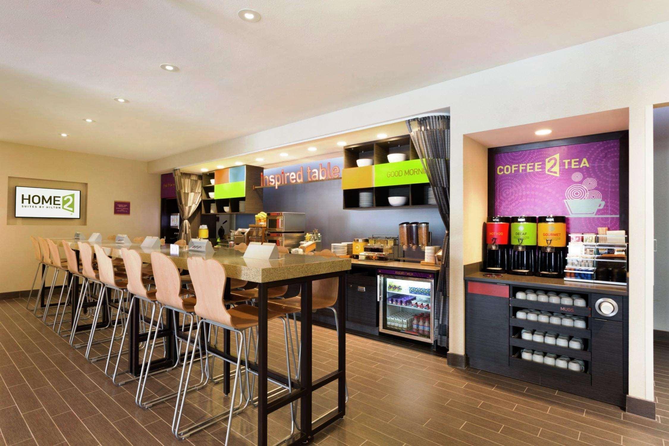 Comfort Inn & Suites Baltimore Bagian luar foto