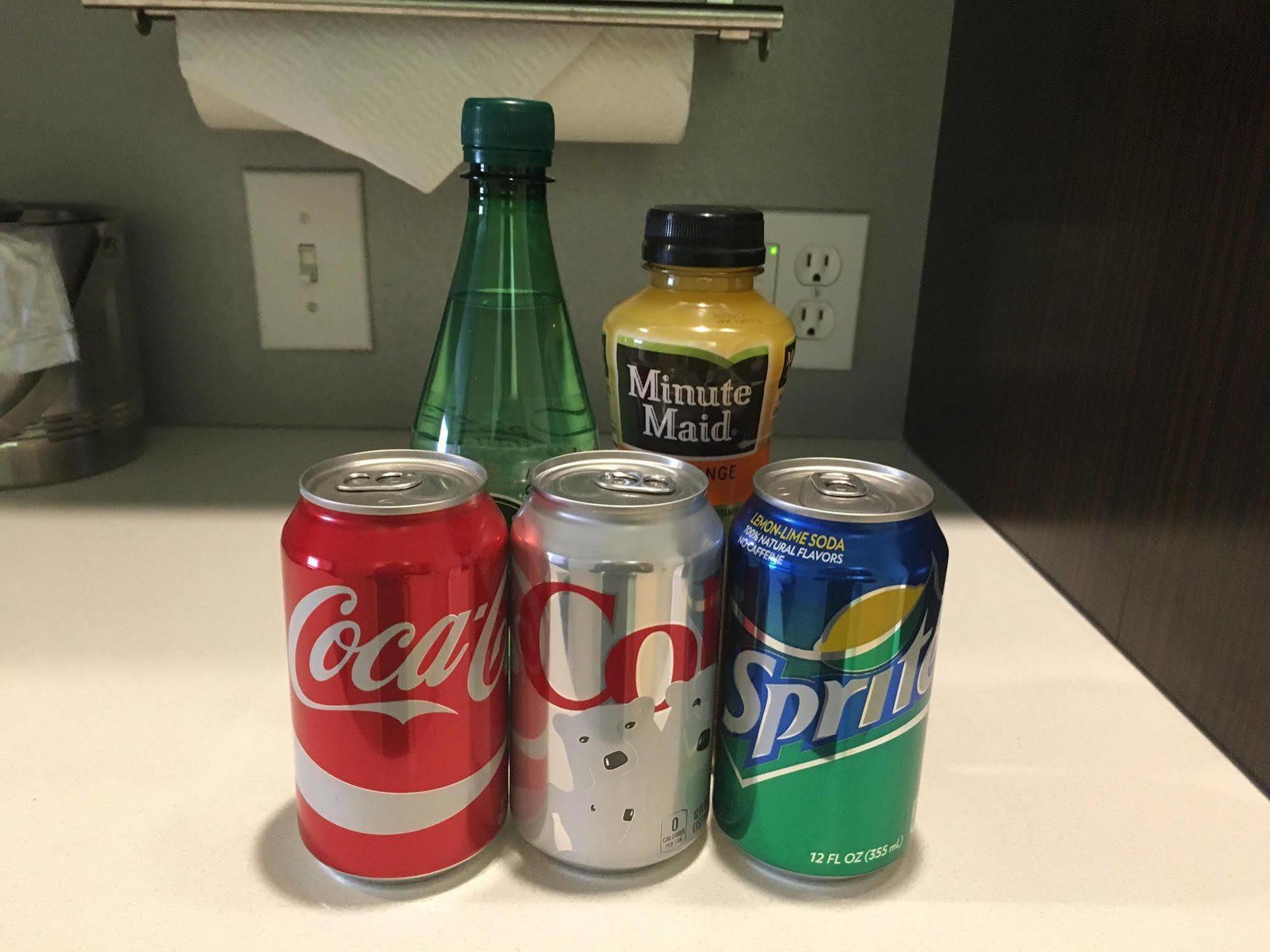 Comfort Inn & Suites Baltimore Bagian luar foto